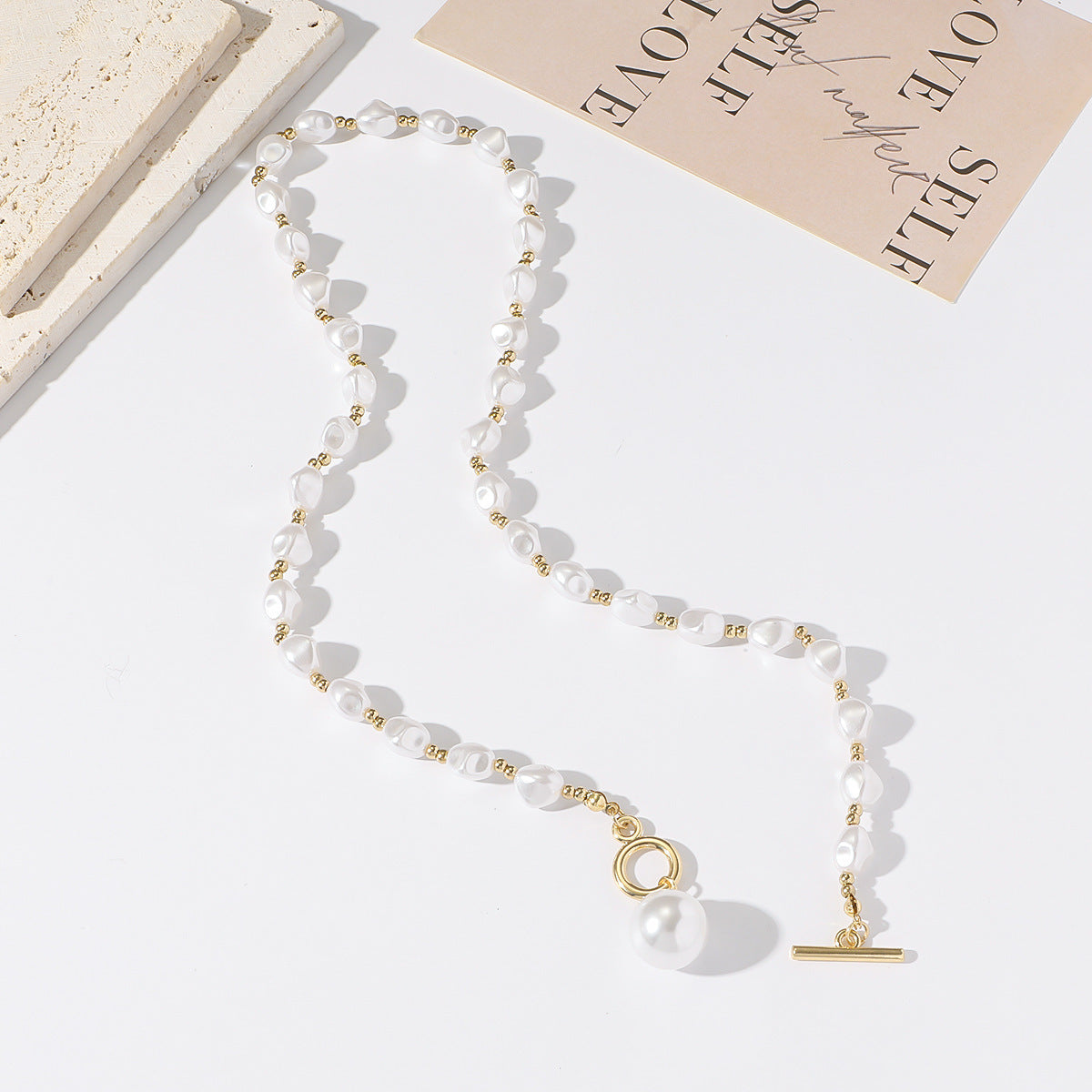 Amoura Pearl | Necklace