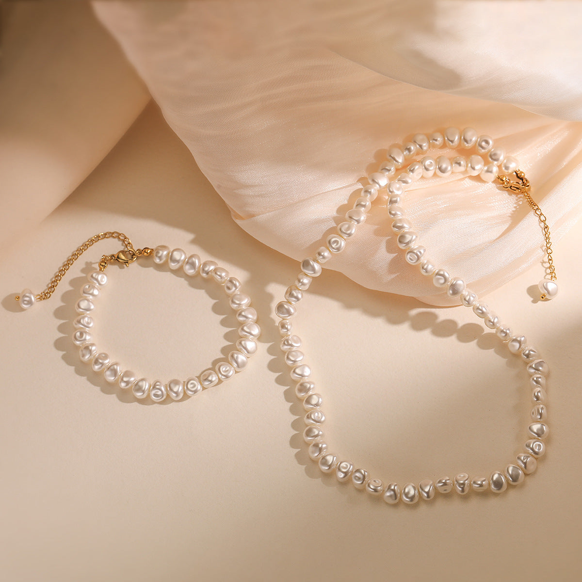 Veloria Pearls | Necklace & Bracelet